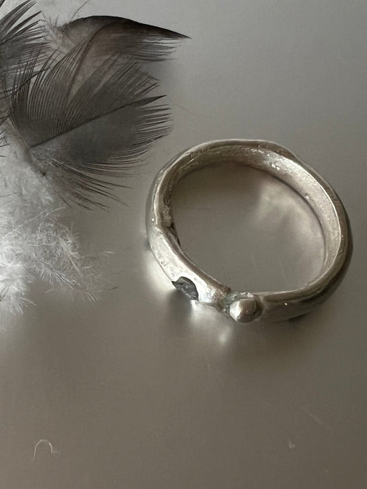 Coomalie Creek - Sterling Silver ring with green & brown sapphires