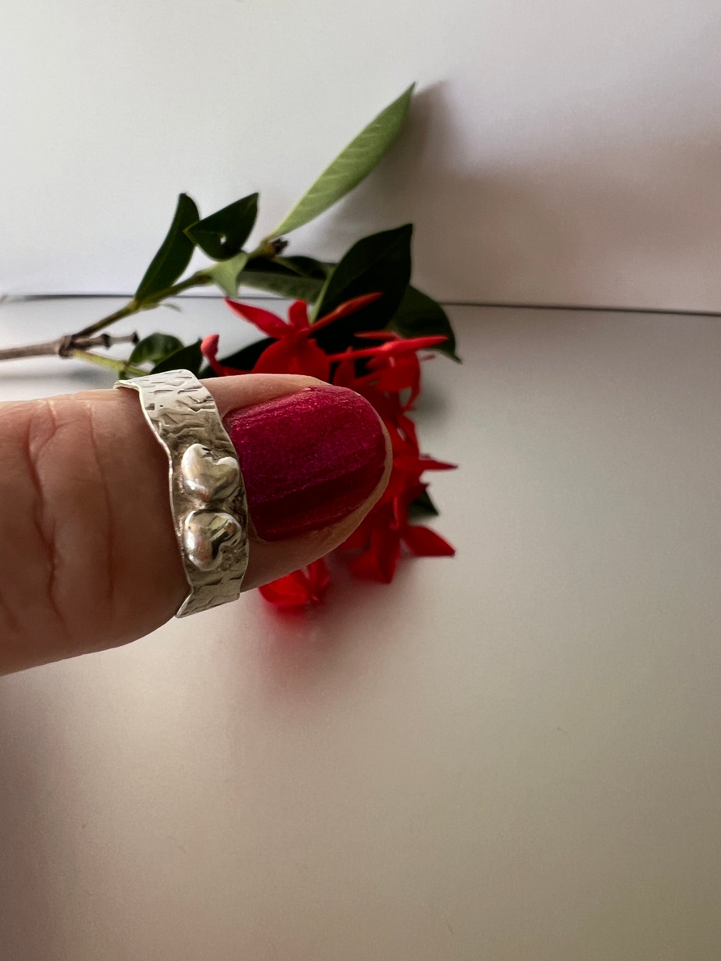 Mollymook - Sterling Silver Ring with 2 x Love Hearts