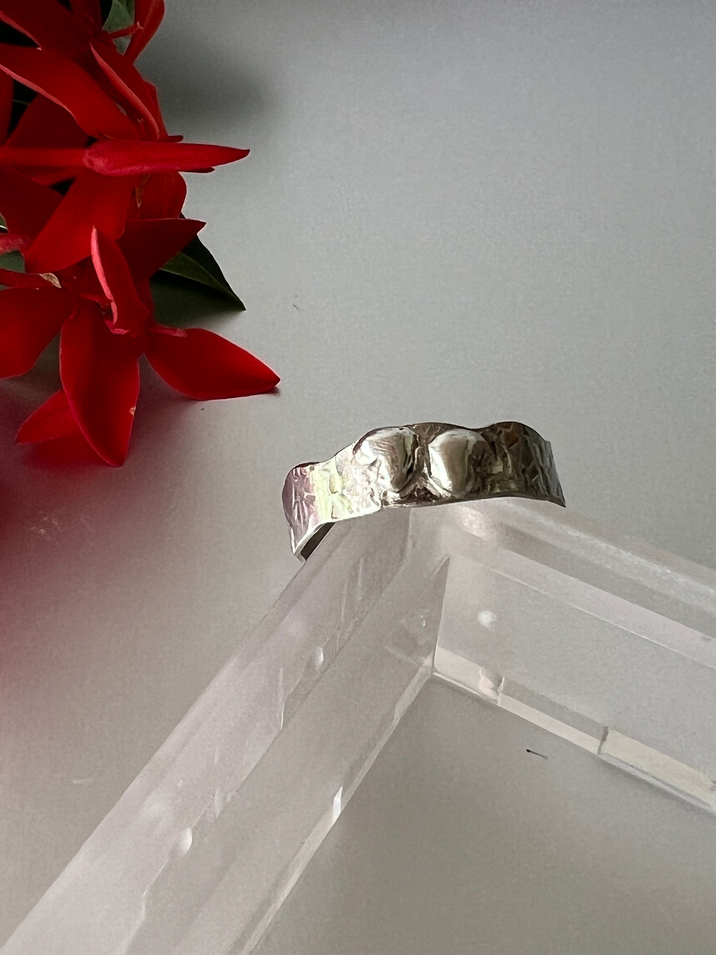 Mollymook - Sterling Silver Ring with 2 x Love Hearts