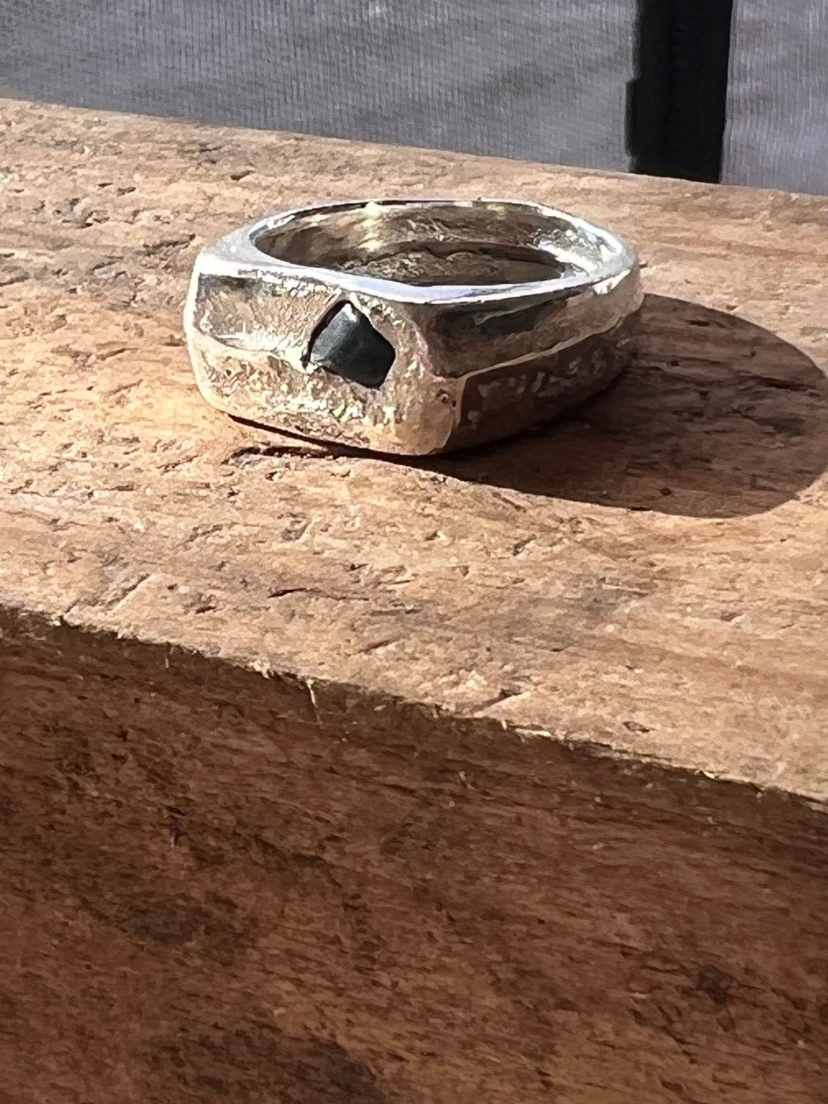 “Mount Wellington” Sterling Silver & sapphire ring
