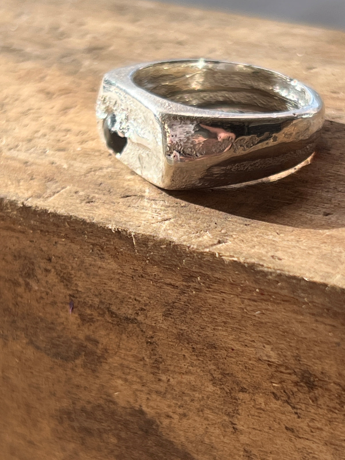 “Mount Wellington” Sterling Silver & sapphire ring